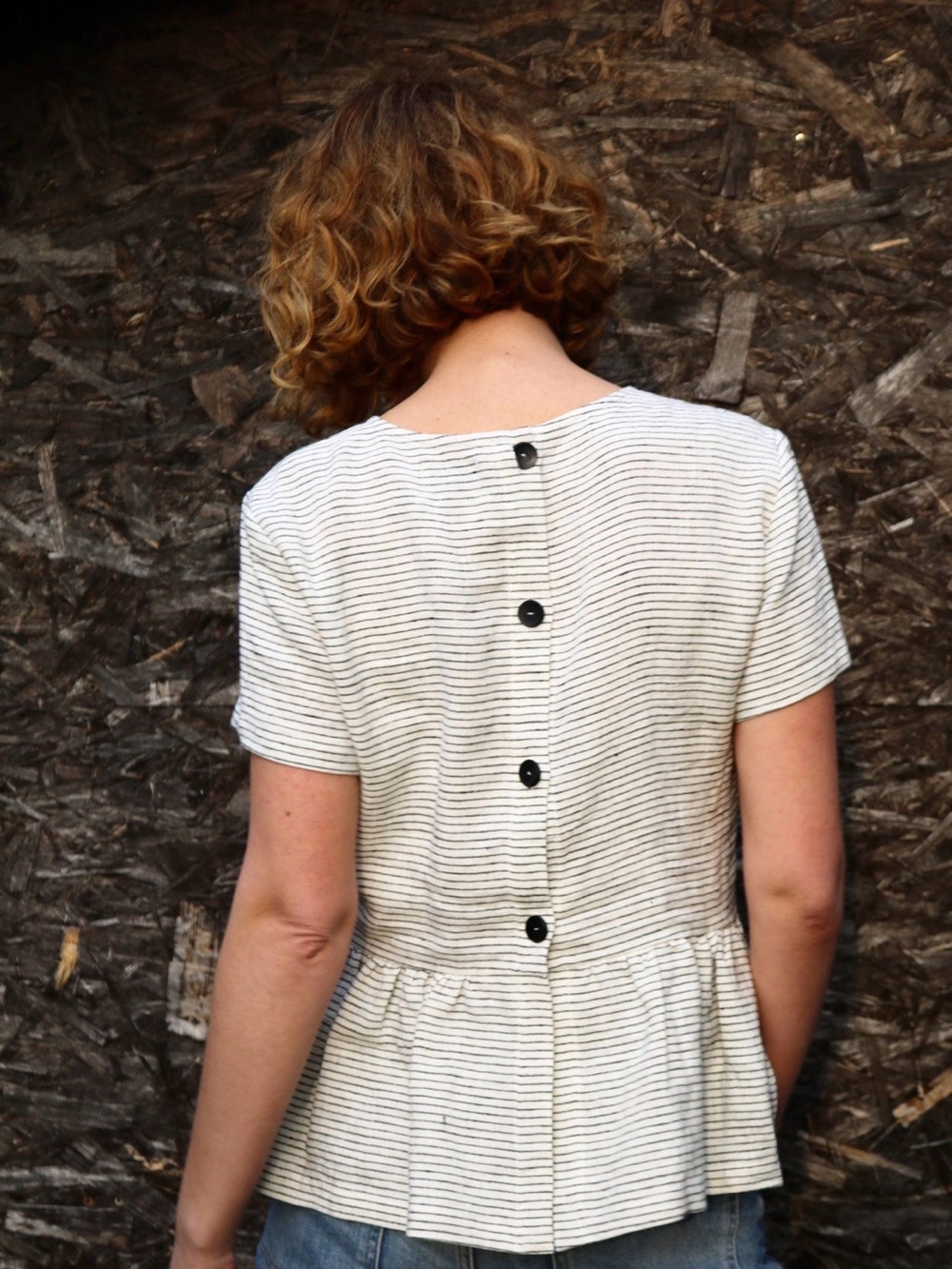 OFFON Clothing medium weight linen beige white striped top ruffle blouse size M - Picture 2 of 7